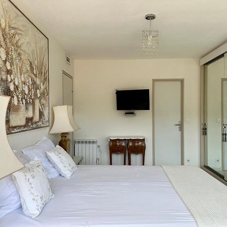 Apartament Metro Gambetta Paryż Zewnętrze zdjęcie