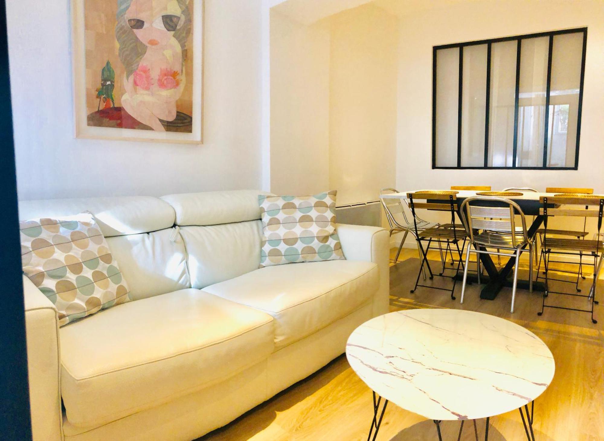 Apartament Metro Gambetta Paryż Zewnętrze zdjęcie