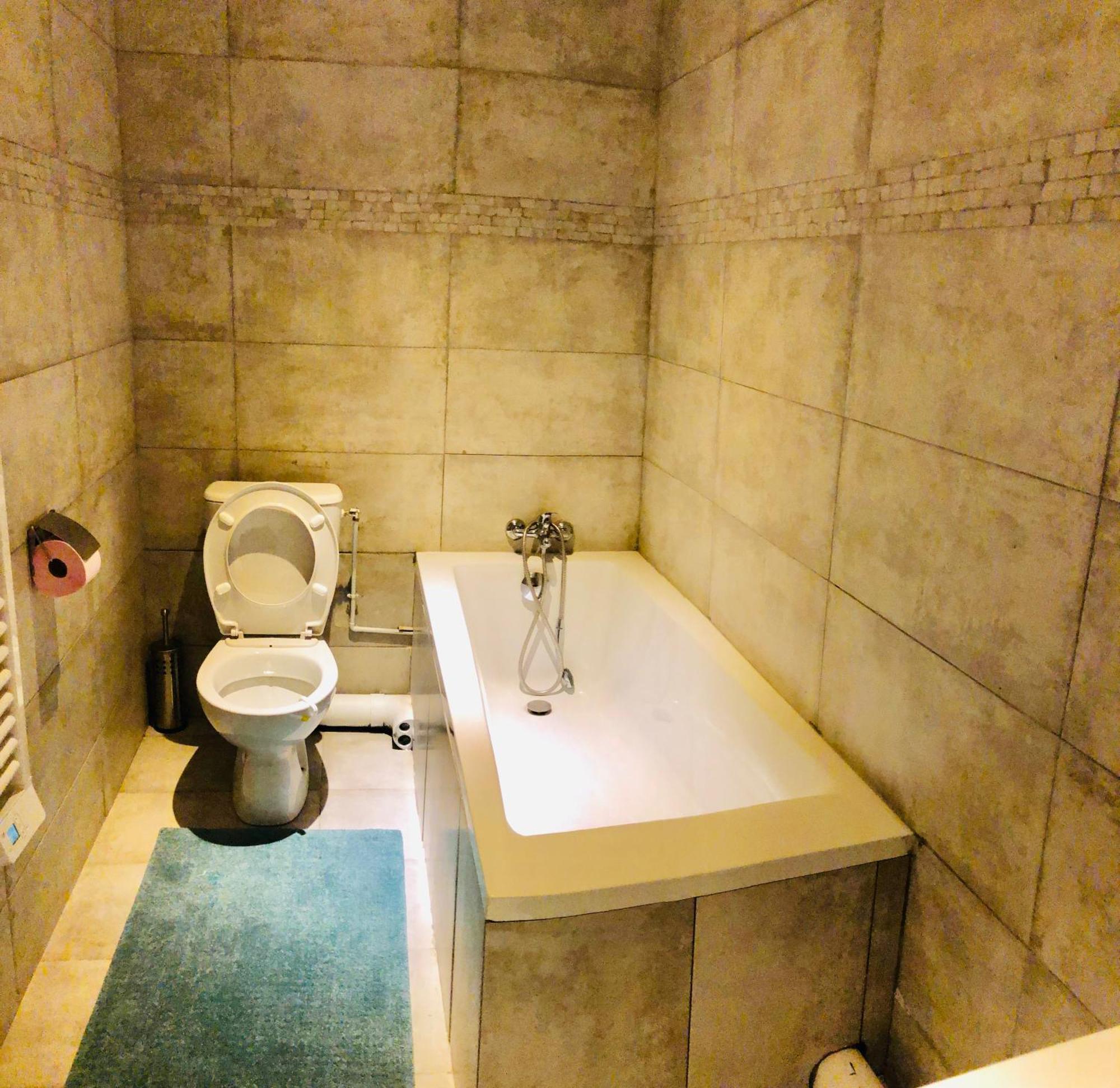 Apartament Metro Gambetta Paryż Zewnętrze zdjęcie