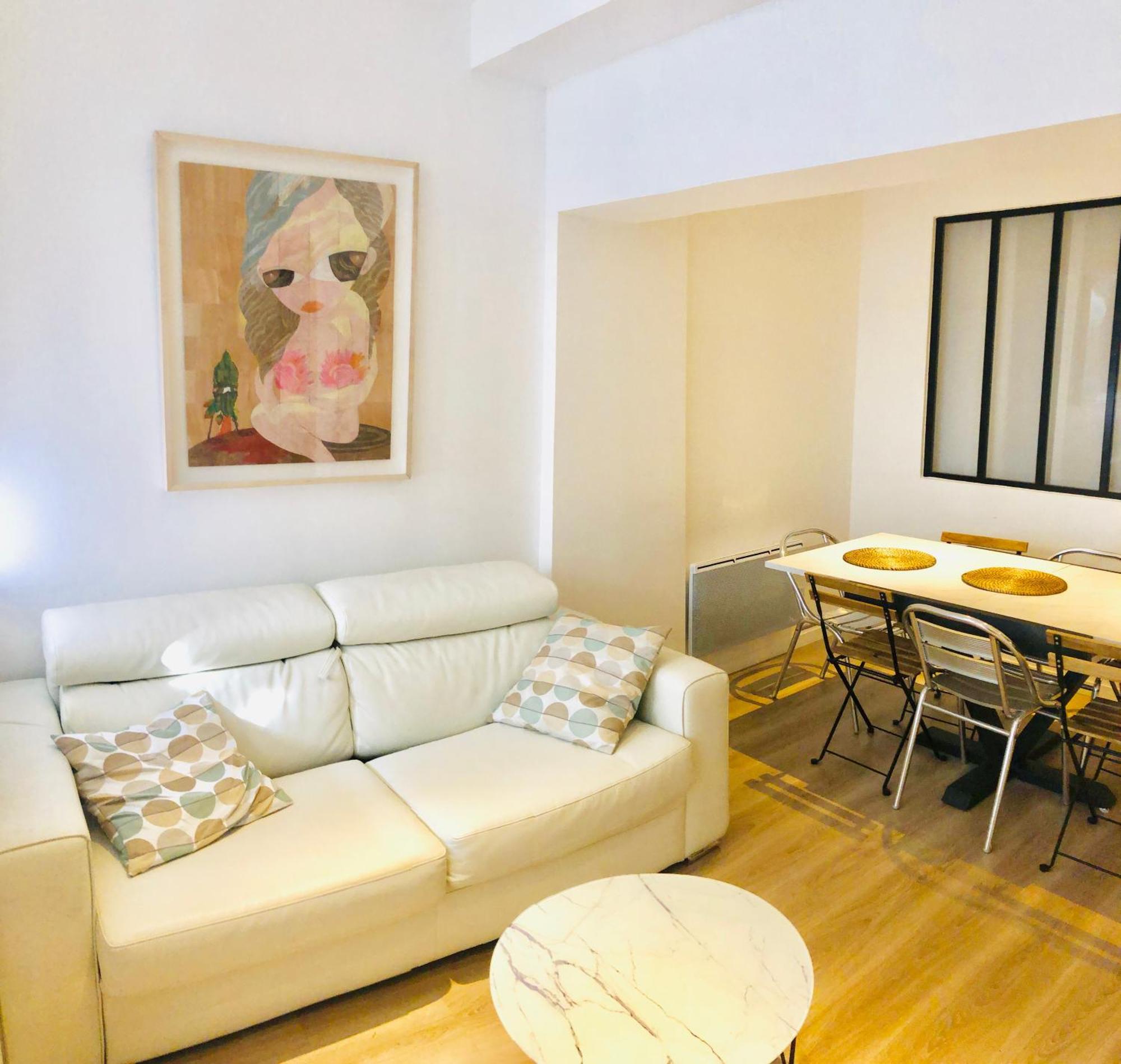 Apartament Metro Gambetta Paryż Zewnętrze zdjęcie