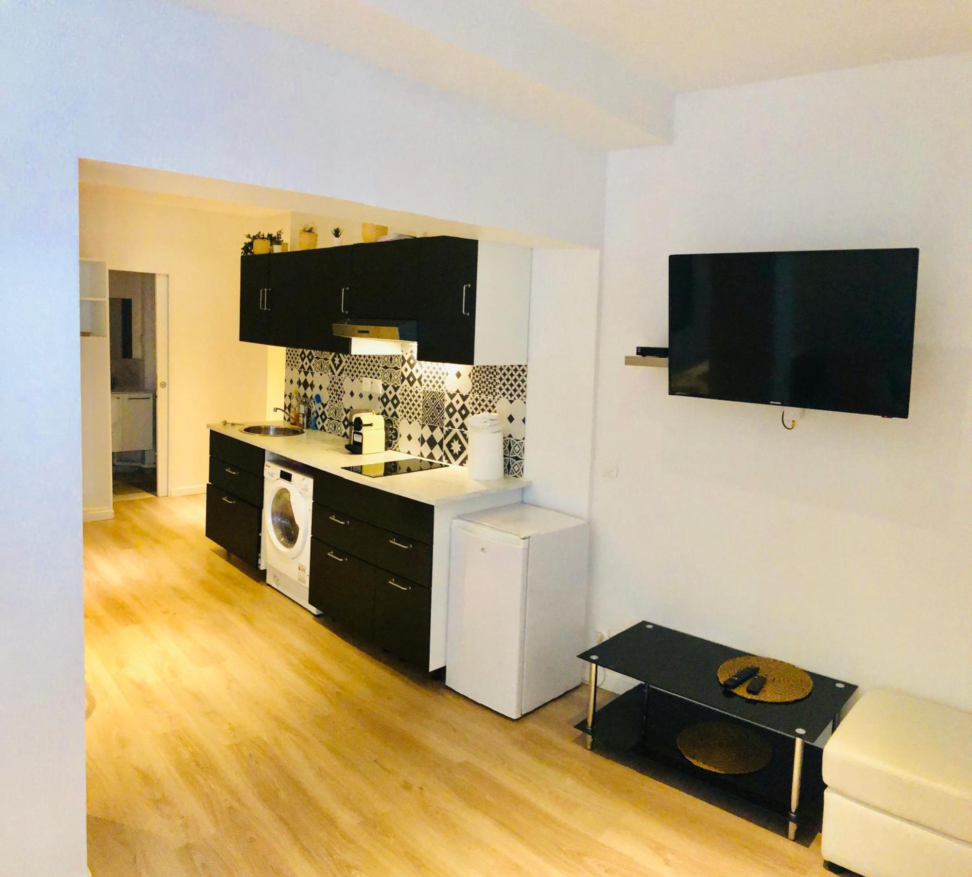 Apartament Metro Gambetta Paryż Zewnętrze zdjęcie