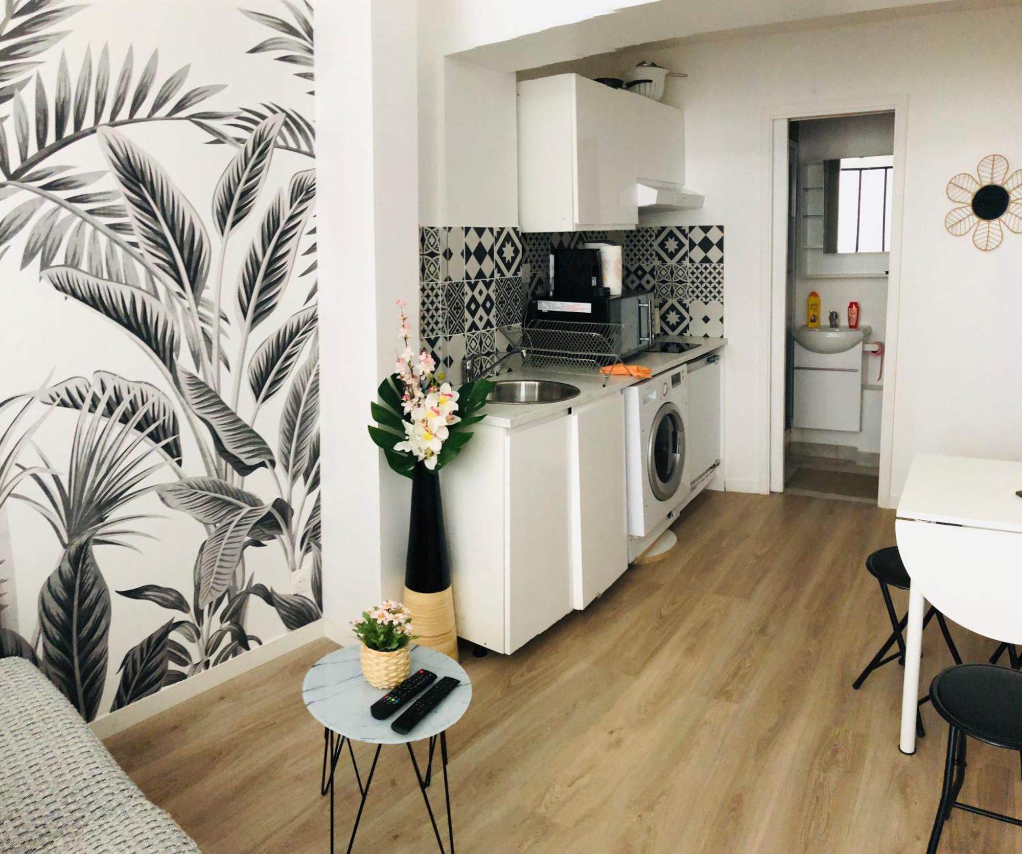 Apartament Metro Gambetta Paryż Zewnętrze zdjęcie