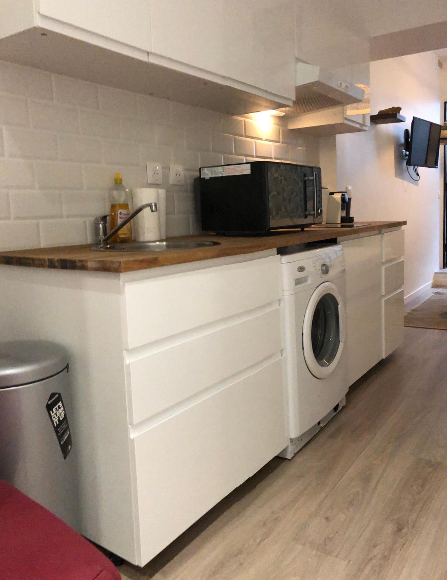 Apartament Metro Gambetta Paryż Zewnętrze zdjęcie