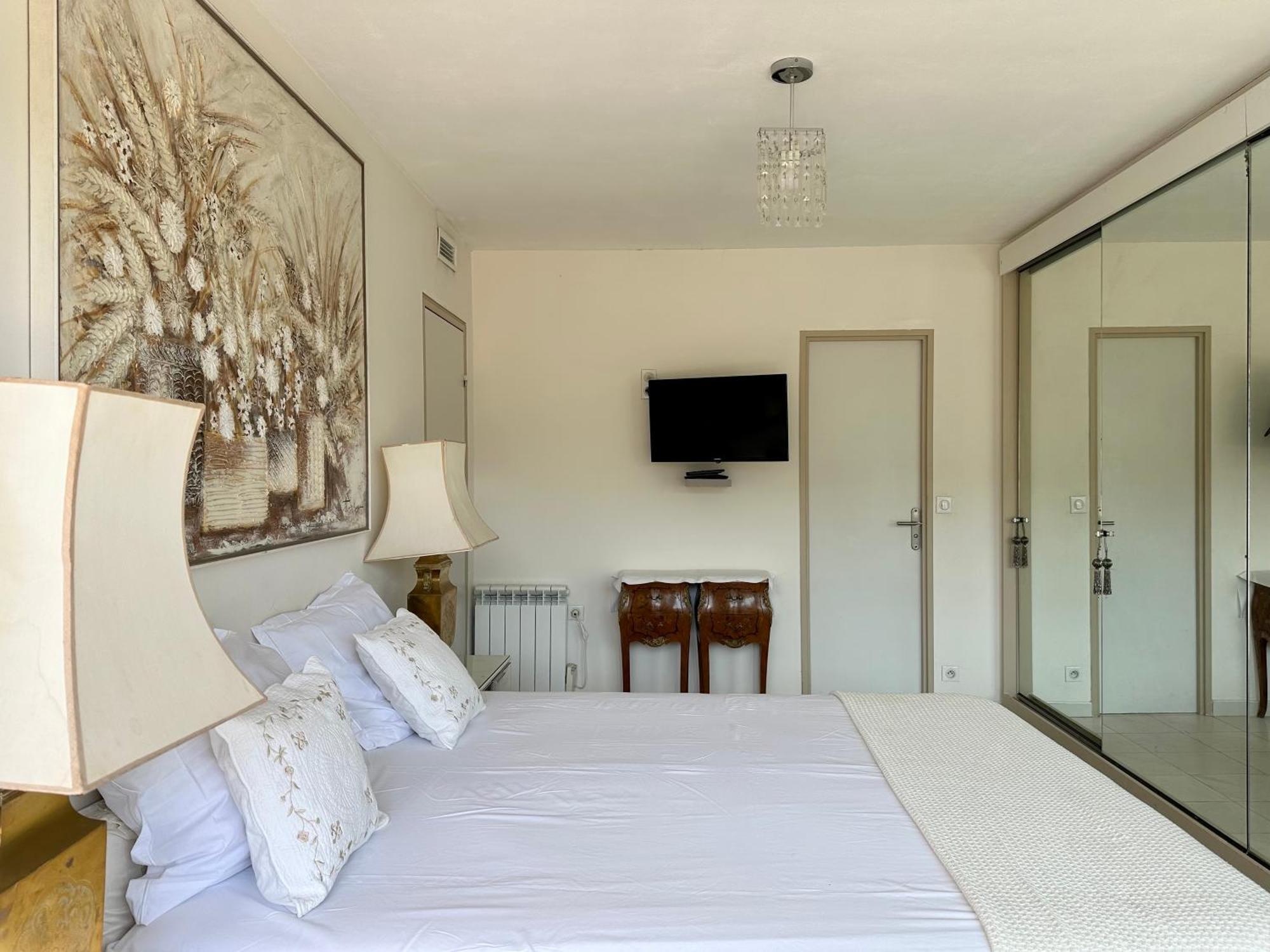 Apartament Metro Gambetta Paryż Zewnętrze zdjęcie